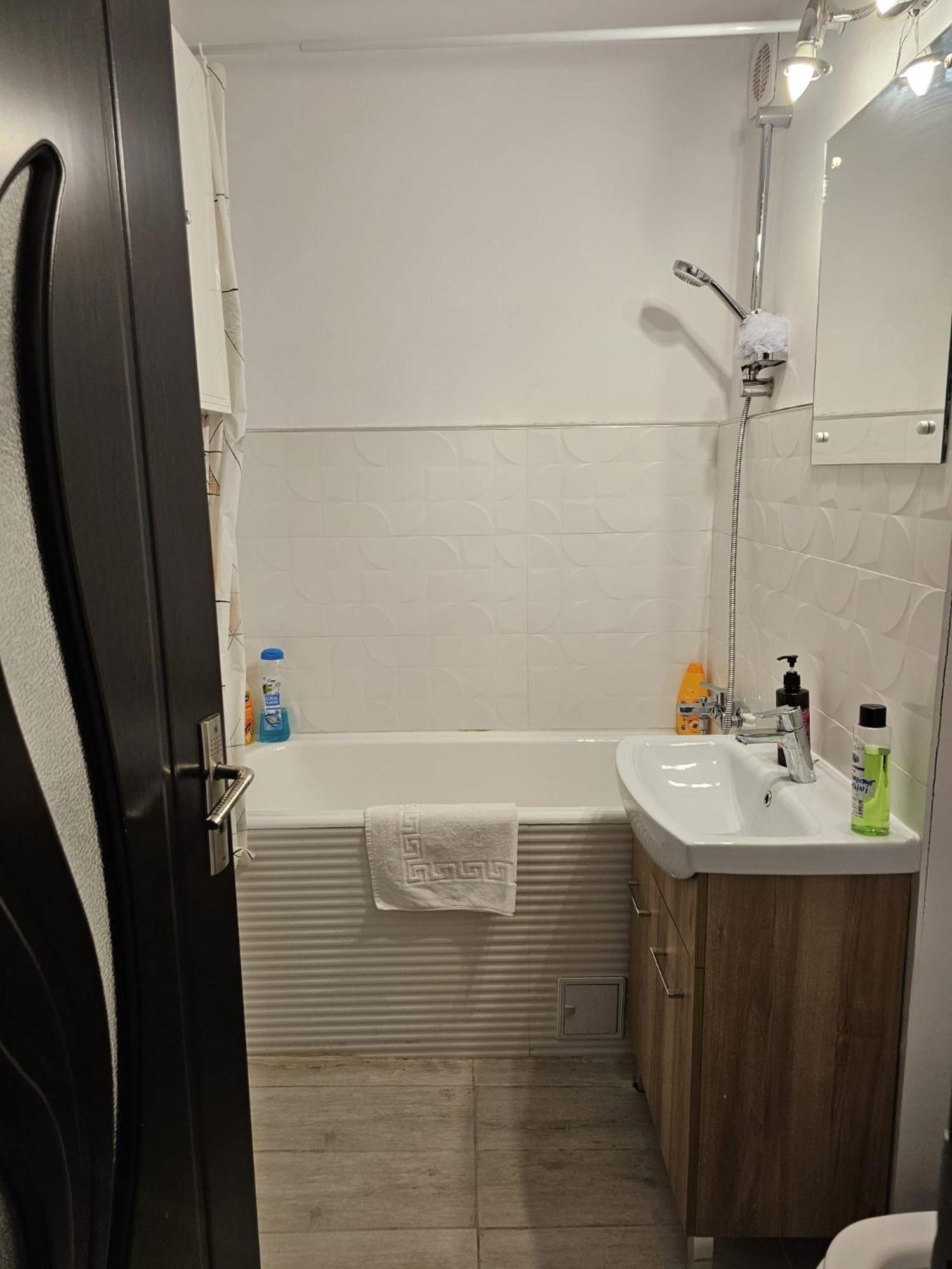 Olivia'S Studio - Apartment Iasi Bagian luar foto